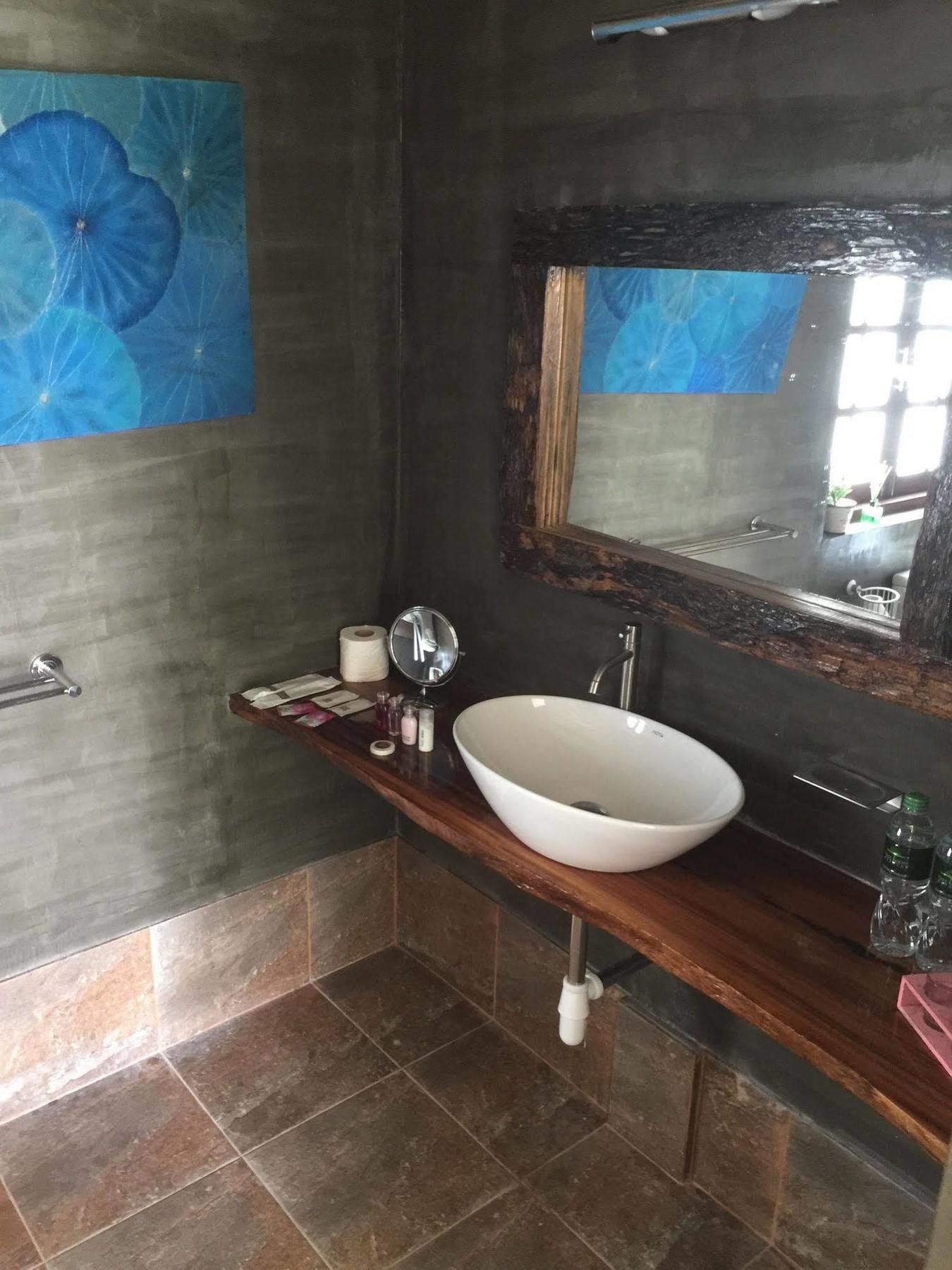 Hotel Tree Roots Retreat Rayong Esterno foto